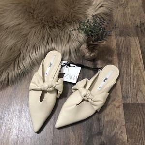 Zara Size 6 Cream Point Toe Knotted Leather Mules Flats NWT